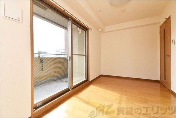 アーデン江坂の物件内観写真